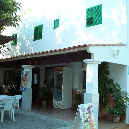 Pension Las Tres Golondrinas Playa DPlaya Des Figueral Exterior foto