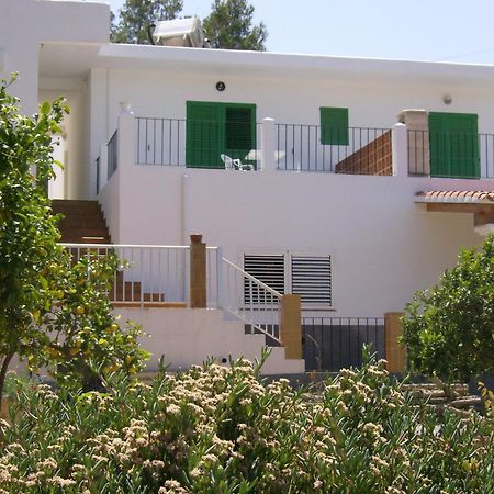 Pension Las Tres Golondrinas Playa DPlaya Des Figueral Exterior foto